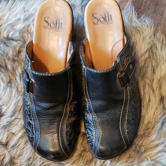 Sofft black leather mules clogs slip on shoes size 7M - Picture 6 of 7